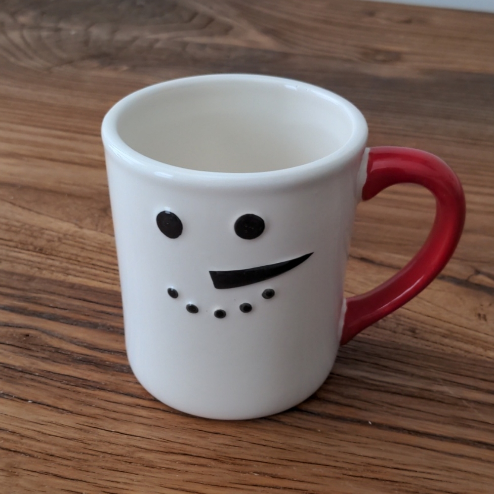 Snowman Face Holiday Christmas Coffee Mug Hot Beverage Cup 12 oz Hot Cocoa